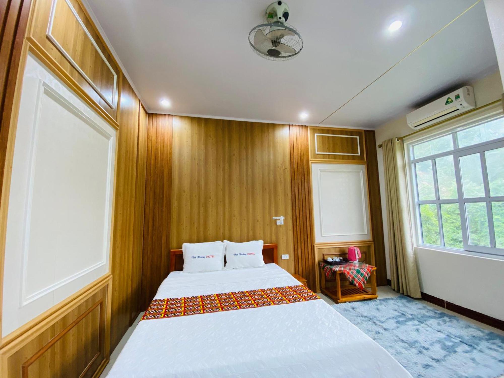 Hotel Viet Hoang Bao *
